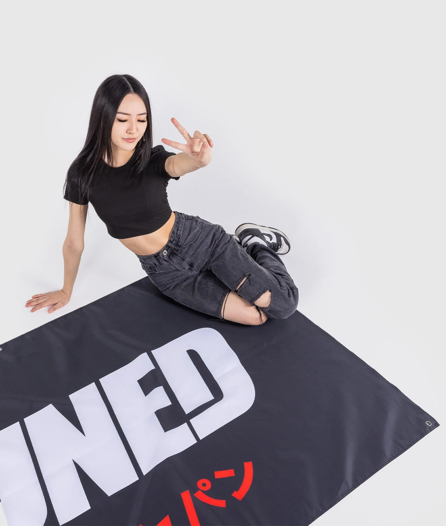 Giant HardTuned Black Garage Flag - Image 2