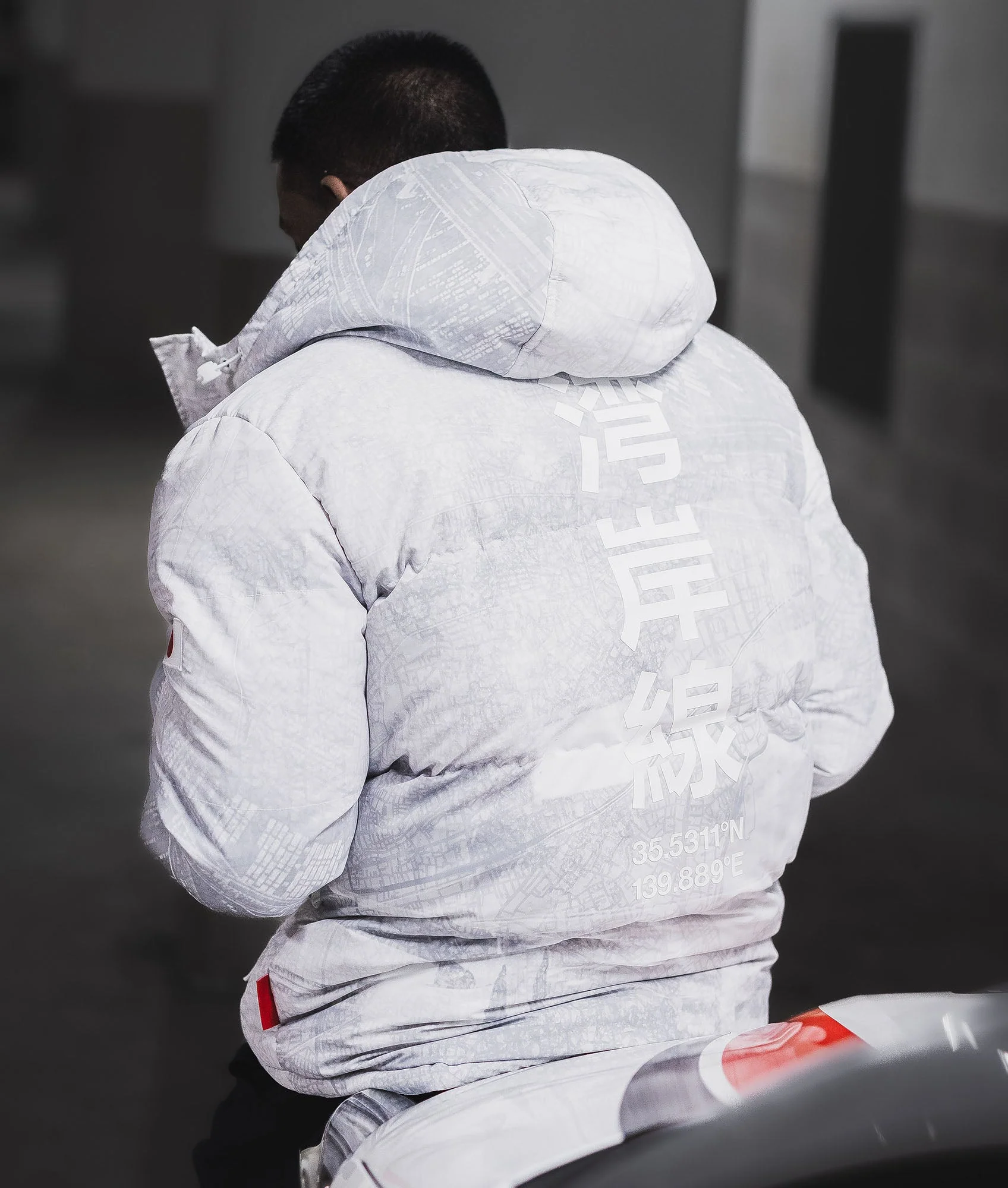Mens Shuto White Puffer Jacket - Image 2