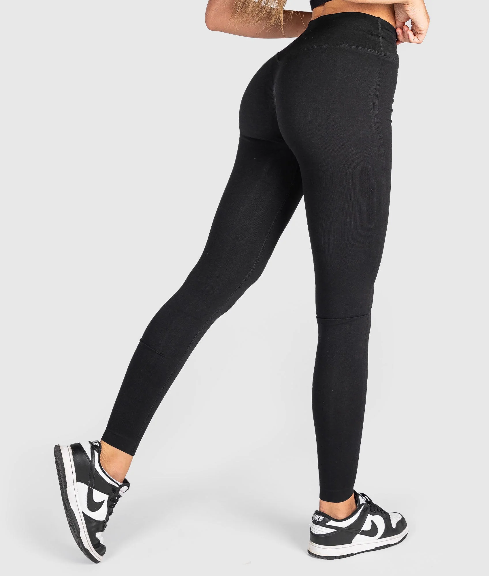 Sakura Seamless Leggings - Black - Image 8
