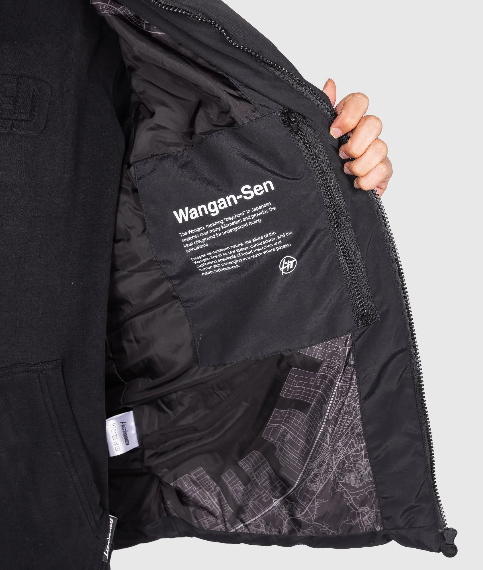 Womens Underground C1 Loop Puffer Vest - Image 8